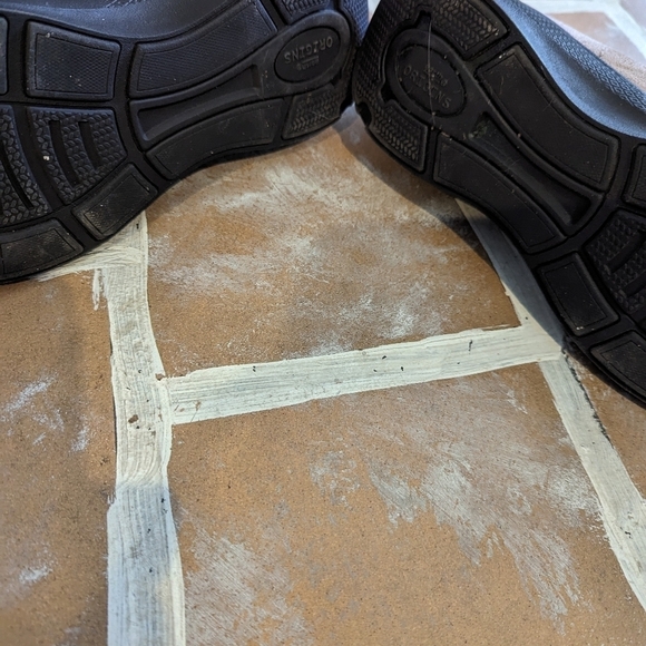 Earth Origins Dayana taupe Suede Booties size 8.5 - Picture 3 of 6